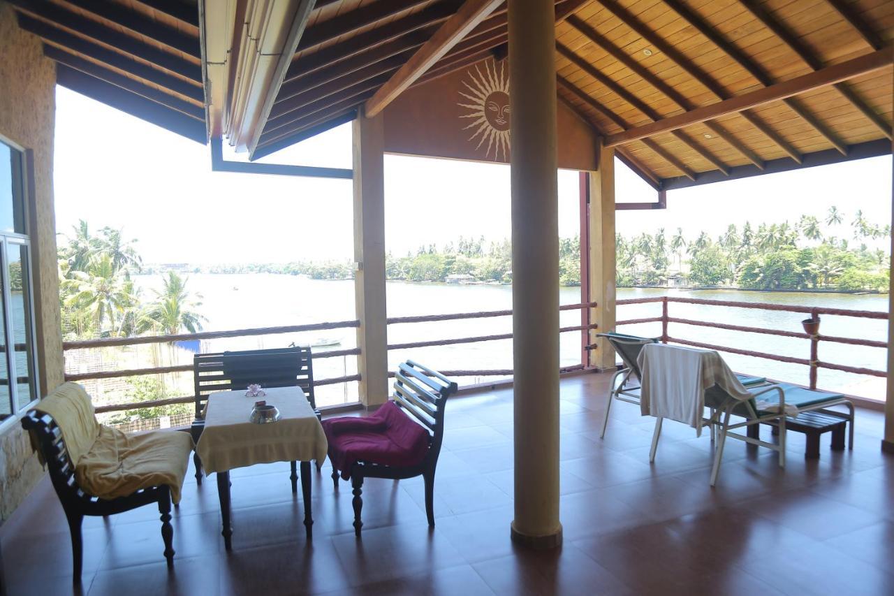 Laluna Ayurveda Resort Bentota Esterno foto